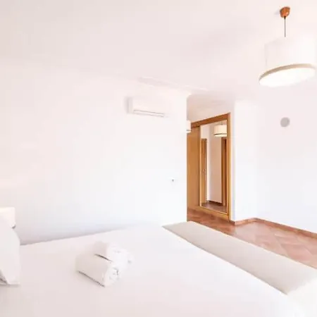Esta - Tennis Court And Pool Villa